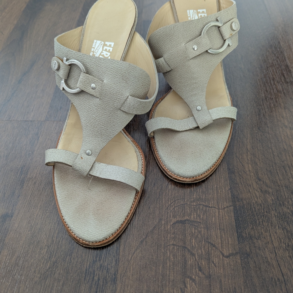 Salvatore Ferragamo Beige Women's Sandals